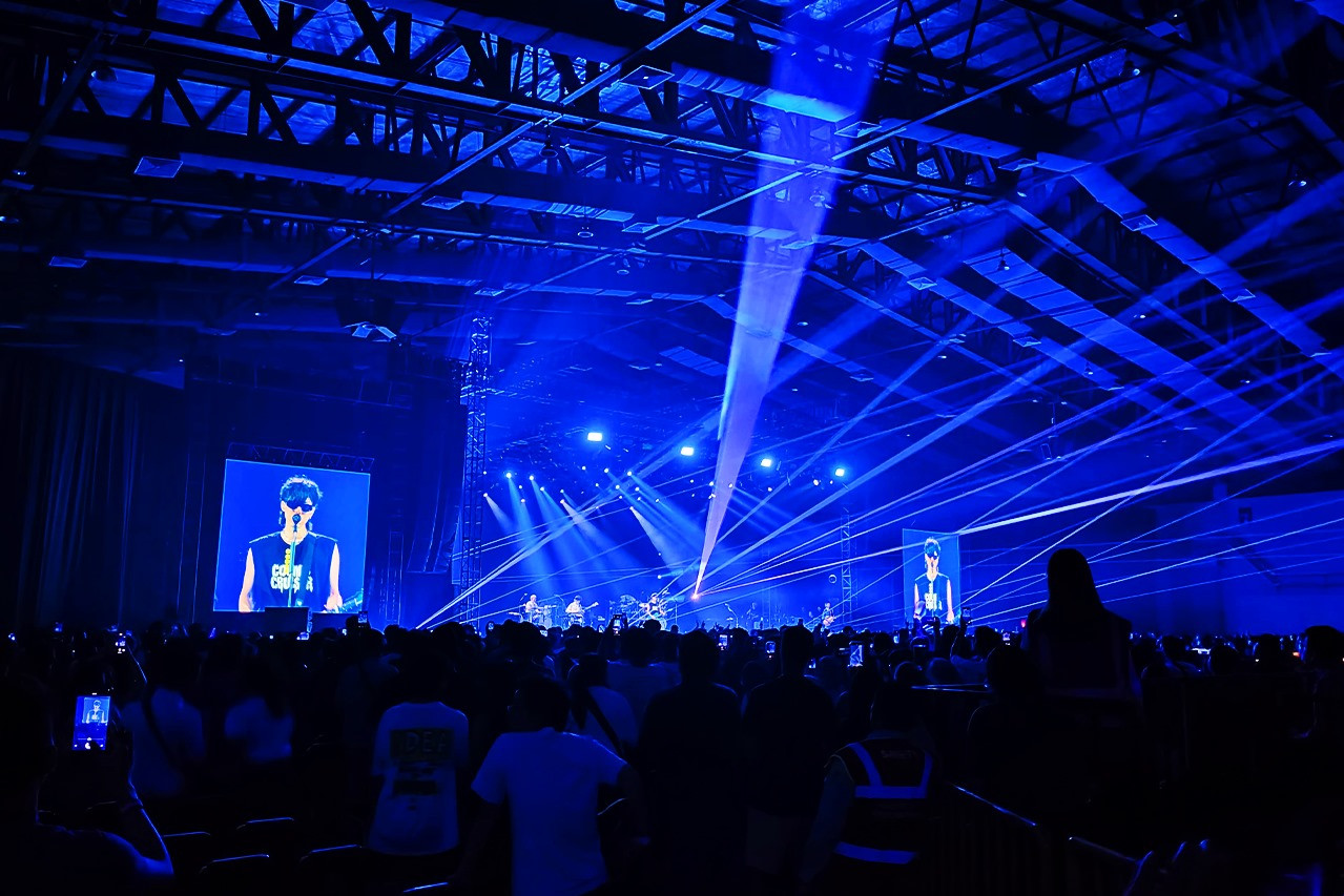 RADWIMPS WORLD TOUR 2024 “The way you yawn and the outcry of Peace”